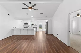 13414 Linden St, Sugar Land, TX 77498 - Photo 8