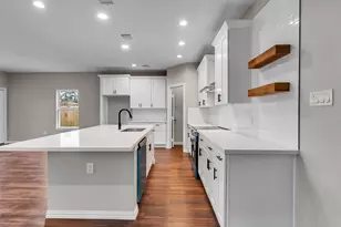 8029 Ritz St, Houston, TX 77028 - Photo 10