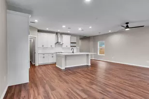 8029 Ritz St, Houston, TX 77028 - Photo 14