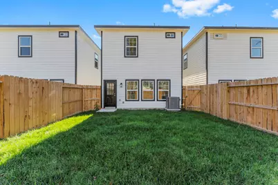 8159 Crestview Drive, Houston, TX 77028 - Photo 26