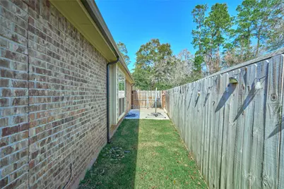 12635 Lake Shore Drive, Montgomery, TX 77356 - Photo 32