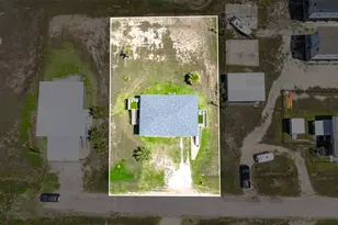 510 Oyster St, Surfside Beach, TX 77541 - Photo 4