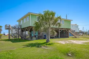 510 Oyster St, Surfside Beach, TX 77541 - Photo 1
