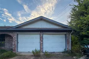 11435 Lemond Dr, Houston, TX 77016 - Photo 2