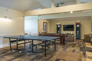 4111 Pointe W Dr, Galveston, TX 77554 - Photo 40