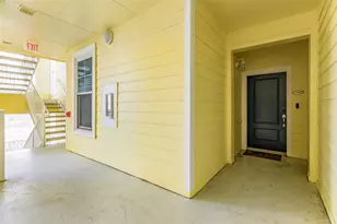 4111 Pointe W Dr, Galveston, TX 77554 - Photo 6