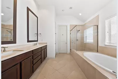 8758 Kempwood Drive, Houston, TX 77080 - Photo 16