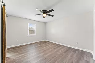 3082 County Rd 536, Alvin, TX 77511 - Photo 16