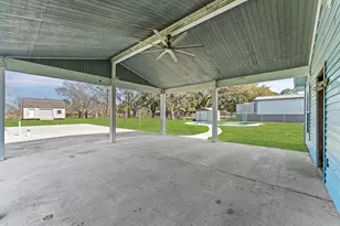 3082 County Rd 536, Alvin, TX 77511 - Photo 22