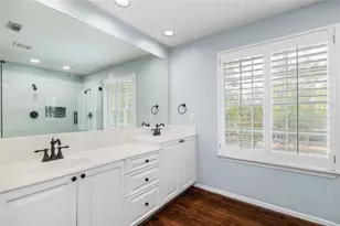 81 N Apple Springs Cir, The Woodlands, TX 77382 - Photo 28