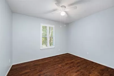 81 N Apple Springs Circle, The Woodlands, TX 77382 - Photo 30