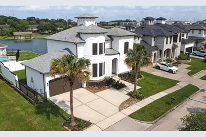 1834 Lakeside Drive, Seabrook, TX 77586 - Photo 4