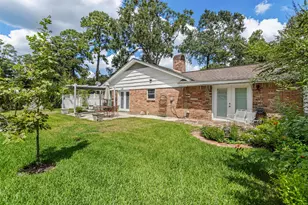 3 Fairway Dr, Conroe, TX 77304 - Photo 42