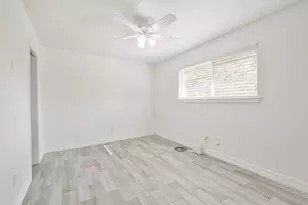 7623 Yellow Pine Dr, Houston, TX 77040 - Photo 22