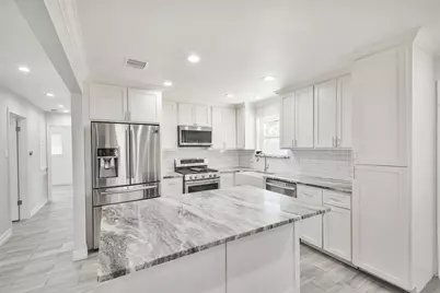 7623 Yellow Pine Drive, Houston, TX 77040 - Photo 12