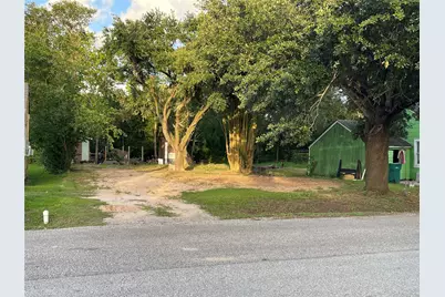 307 Ross Street, La Marque, TX 77568 - Photo 1