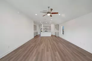 1908 Sleeping Hls Dr, Rosenberg, TX 77471 - Photo 16