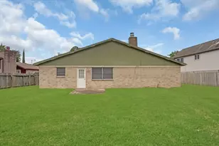 1707 Stone Lake Dr, Missouri City, TX 77489 - Photo 16