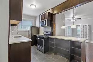 3719 Audubon Pl, Houston, TX 77006 - Photo 1