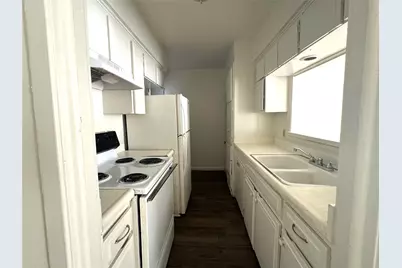 3003 Broadway Street #4, Houston, TX 77017 - Photo 1
