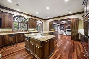 22 Eaton Square, Houston, TX 77027 - Photo 20