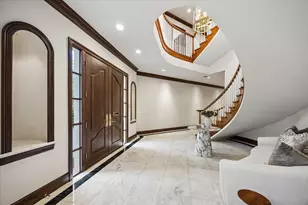 22 Eaton Square, Houston, TX 77027 - Photo 4