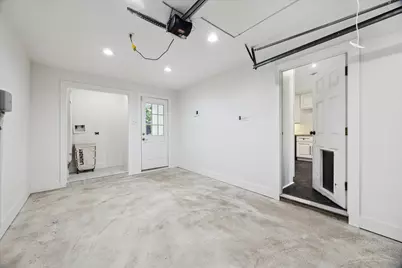 4148 Bissonnet Street, West University Place, TX 77005 - Photo 26