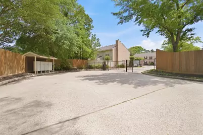 2030 Plantation Drive #E4, Conroe, TX 77301 - Photo 2