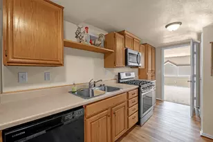 801 N Fulton St, Wharton, TX 77488 - Photo 36