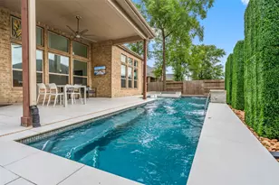 1053 Bat Hawk Ct, Conroe, TX 77385 - Photo 2