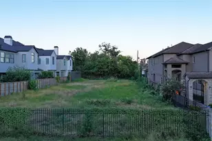 1520 Whispering Pines Dr, Houston, TX 77055 - Photo 8