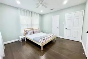 7135 Cayton St, Houston, TX 77061 - Photo 6