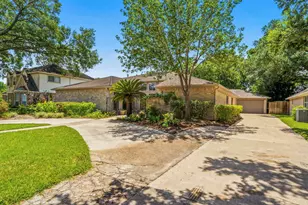 8307 Ivan Reid Dr, Houston, TX 77040 - Photo 2