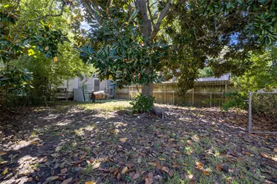 1916 Avenue M 1/2, Galveston, TX 77550 - Photo 10