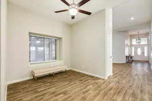 2806 S Peach Hollow Cir, Pearland, TX 77584 - Photo 26