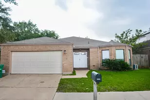 7627 Quail Meadow Dr, Houston, TX 77071 - Photo 2