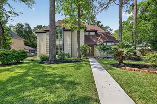 5218 Timber Shade Dr, Houston, TX 77345 - Photo 2