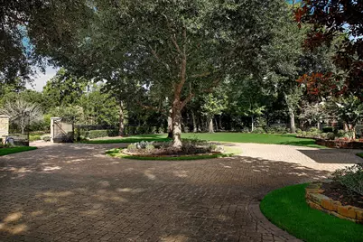 119 S Tranquil Path, The Woodlands, TX 77380 - Photo 6