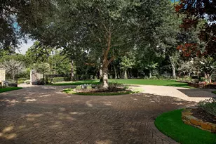 119 S Tranquil Path, The Woodlands, TX 77380 - Photo 6