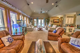 52 Cherry Hill Dr, Conroe, TX 77304 - Photo 10