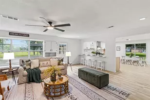 15903 Hickory Bend Dr, Alvin, TX 77511 - Photo 2