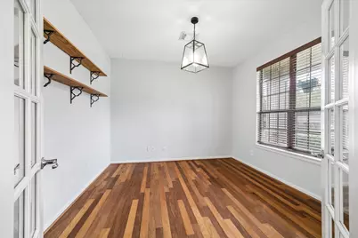 1542 Bevis Street, Houston, TX 77008 - Photo 8