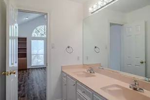 3603 Springhill Ln, Sugar Land, TX 77479 - Photo 36