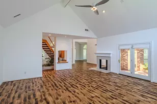 3603 Springhill Ln, Sugar Land, TX 77479 - Photo 10