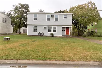 1111 3rd Avenue N #1111, Texas City, TX 77590 - Photo 1