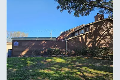 8496 Dairy View Lane, Houston, TX 77072 - Photo 2