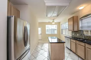 4530 Casey Cir, Sugar Land, TX 77479 - Photo 8