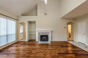 4530 Casey Cir, Sugar Land, TX 77479 - Photo 4