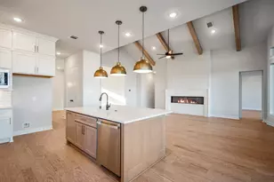 2414 Shooting Star Ln, Fulshear, TX 77423 - Photo 8