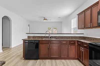 12059 Powderhorn Lane, Pinehurst, TX 77362 - Photo 6